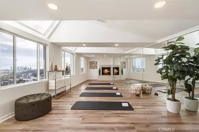 8527 Hedges Way, Los Angeles, CA 90069 - Photo 23