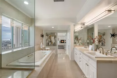 8527 Hedges Way, Los Angeles, CA 90069 - Photo 25
