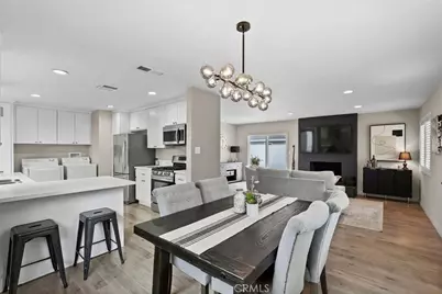 22641 Dolorosa, Los Angeles, CA 91367 - Photo 9