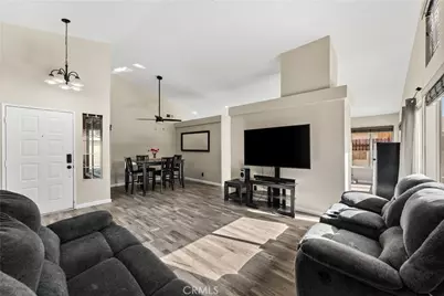 44257 Tahoe Way, Lancaster, CA 93536 - Photo 7