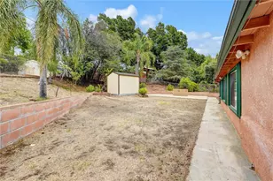 13905 Rex, Sylmar, CA 91342 - Photo 37