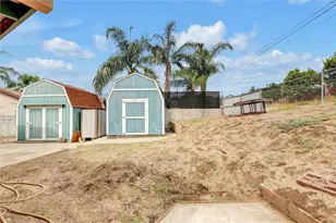 13905 Rex, Sylmar, CA 91342 - Photo 35