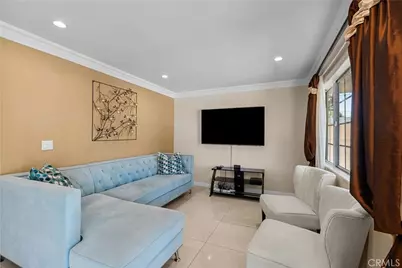 8842 Sophia, North Hills, CA 91343 - Photo 23