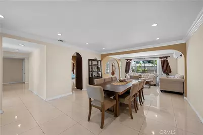 8842 Sophia, North Hills, CA 91343 - Photo 17
