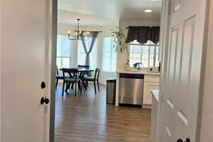1948 Spanish Broom, Palmdale, CA 93550 - Photo 13