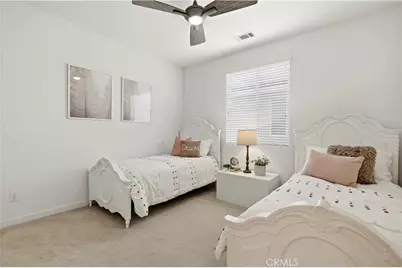 18135 Tableau Way, Saugus, CA 91350 - Photo 27
