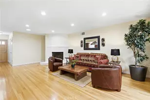 13616 Delano, Los Angeles, CA 91401 - Photo 7