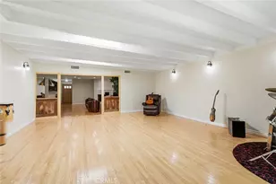 13616 Delano, Los Angeles, CA 91401 - Photo 19