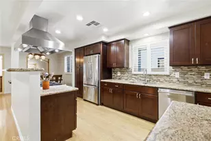 13616 Delano, Los Angeles, CA 91401 - Photo 9