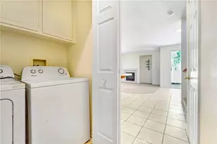 24586 Montevista, Valencia, CA 91354 - Photo 7