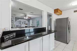 8233 Fallbrook, West Hills, CA 91304 - Photo 15