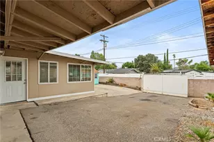 8233 Fallbrook, West Hills, CA 91304 - Photo 27