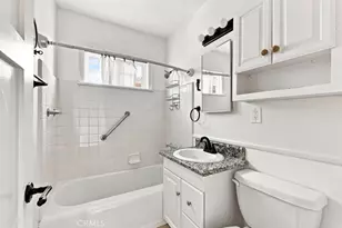 2812 N Buena Vista St, Burbank, CA 91504 - Photo 15