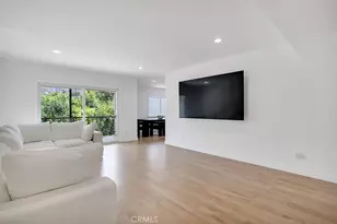 1015 N Michillinda, Pasadena, CA 91107 - Photo 9