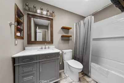 7684 Oakwood Avenue, Hesperia, CA 92345 - Photo 45