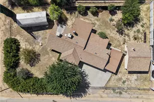 7684 Oakwood Ave, Hesperia, CA 92345 - Photo 3