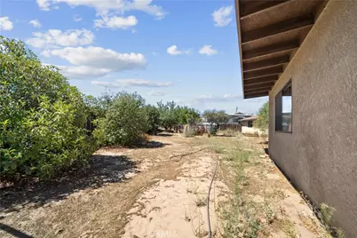 7684 Oakwood Avenue, Hesperia, CA 92345 - Photo 21