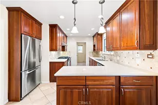 23709 Community St, West Hills, CA 91304 - Photo 19