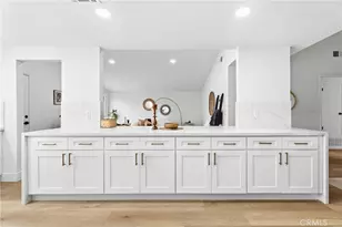 28189 Foxlane, Canyon Country, CA 91351 - Photo 7