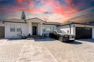 12608 Califa St, Valley Village, CA 91607 - Photo 3