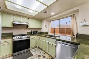 38003 Jeri Ln, Palmdale, CA 93550 - Photo 9