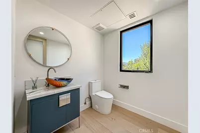 5130 Medina, Woodland Hills, CA 91364 - Photo 17