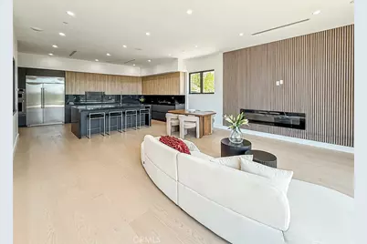 5134 Medina, Woodland Hills, CA 91364 - Photo 13