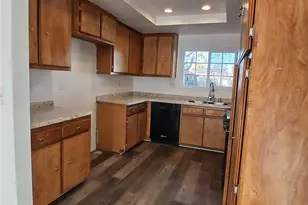 1642 Lauterbach, Lancaster, CA 93535 - Photo 7