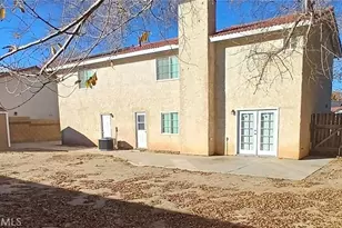 1642 Lauterbach, Lancaster, CA 93535 - Photo 3