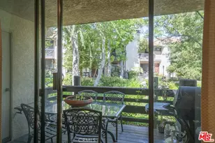21901 Burbank, Woodland Hills, CA 91367 - Photo 21