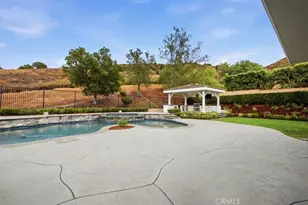 5748 Velvet Oak Ct, Simi Valley, CA 93063 - Photo 67