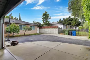 13448 Hart St, Los Angeles, CA 91405 - Photo 5