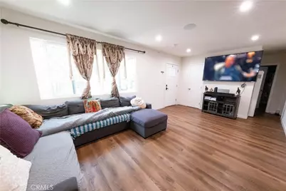 15719 Romar Street, North Hills, CA 91343 - Photo 13
