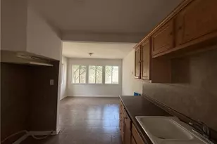 10004 San Fernando Rd, Pacoima, CA 91331 - Photo 11