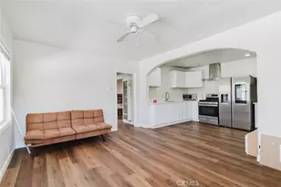 15096 Paddock St, Sylmar, CA 91342 - Photo 9