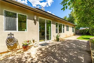28306 Agajanian, Saugus, CA 91390 - Photo 39