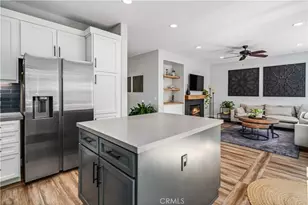28306 Agajanian, Saugus, CA 91390 - Photo 19