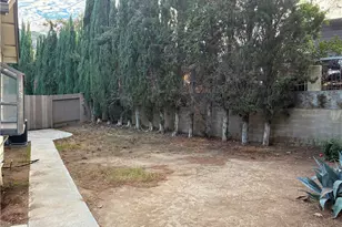 13930 Olive Grove Ln, Sylmar, CA 91342 - Photo 11