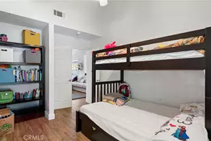 23420 Via Castanet, Valencia, CA 91355 - Photo 31
