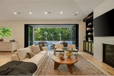 16130 Otsego Street, Encino, CA 91436 - Photo 5