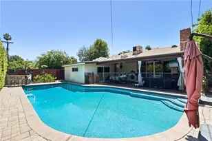 18937 Sylvan St, Tarzana, CA 91335 - Photo 41
