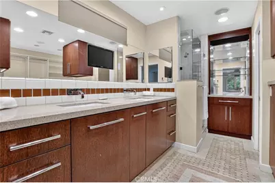 4262 Levitt, Sherman Oaks, CA 91403 - Photo 17