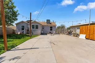 1321 Vale, Bakersfield, CA 93306 - Photo 21