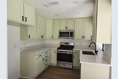 37749 Autumn, Palmdale, CA 93550 - Photo 9