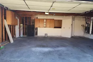 37749 Autumn Ln, Palmdale, CA 93550 - Photo 3