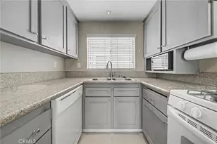 18862 Vista Del Canon, Newhall, CA 91321 - Photo 9