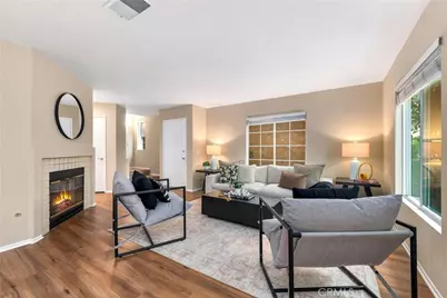 25112 Steinbeck Avenue #D, Stevenson Ranch, CA 91381 - Photo 7