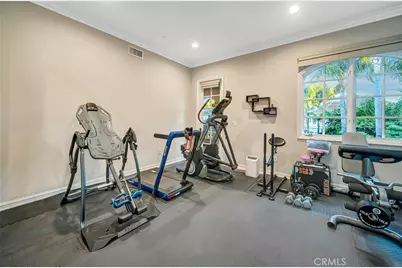 19225 Briarfield Way, Tarzana, CA 91356 - Photo 29