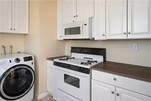 17837 Joshua Grove Ave, Lake Los Angeles, CA 93591 - Photo 11