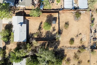 17837 Joshua Grove Avenue, Lake Los Angeles, CA 93591 - Photo 41
